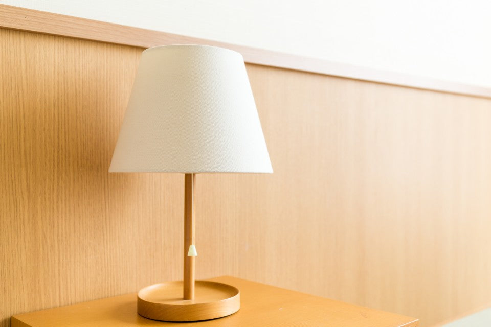 Lighting the Way: Battery Lamps as Emergency Lights for Power Outages