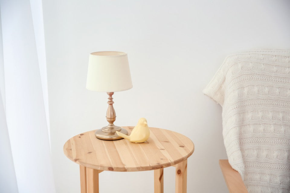 Country Elegance Illuminated: Finding the Perfect Battery Lamps for Rustic Charm with JHY DESIGN