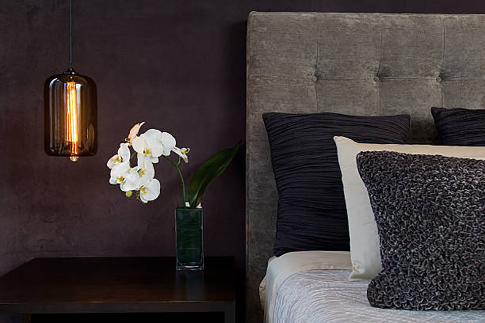 Illuminating with JHY DESIGN: The Future of Battery-Operated Table Lamps
