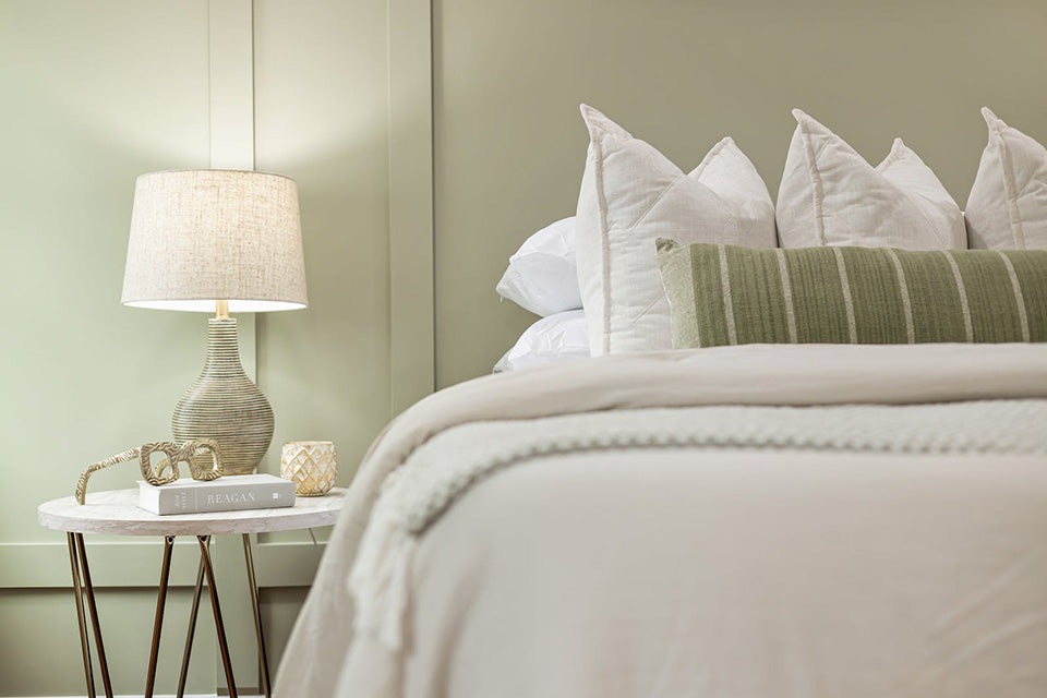 Choosing Safe Night Lighting for Kids: Battery-Operated Lamps