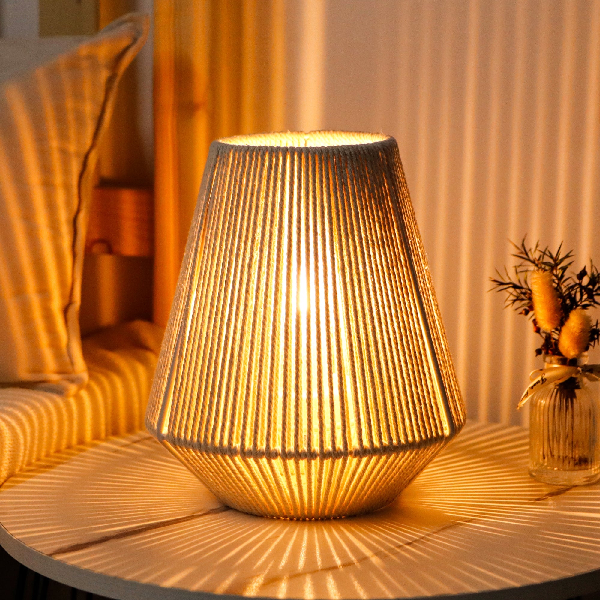 cotton-woven table lamp