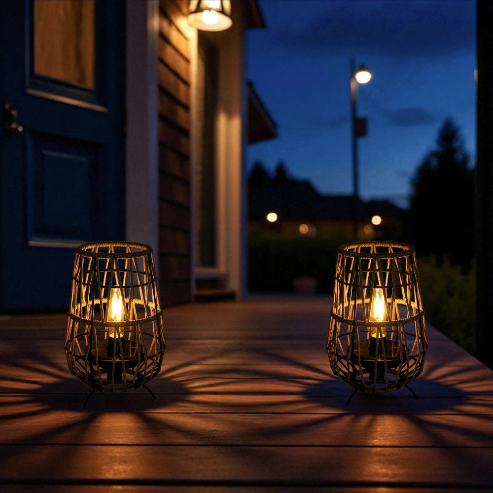 solar outdoor table lamp