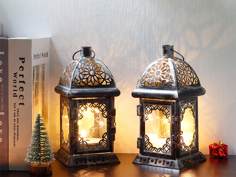 20,3 cm hohe, batteriebetriebene, dekorative Hängelaterne aus Metall im Vintage-Stil mit LED-Lichterkette (2er-Set) 